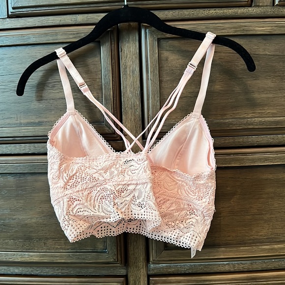 Auden bralette size medium. So cute! - Picture 2 of 3